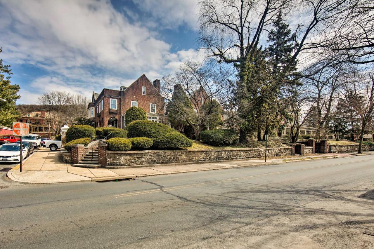 Cozy Reading Retreat With Comm Patio By The Pagoda! Exterior photo